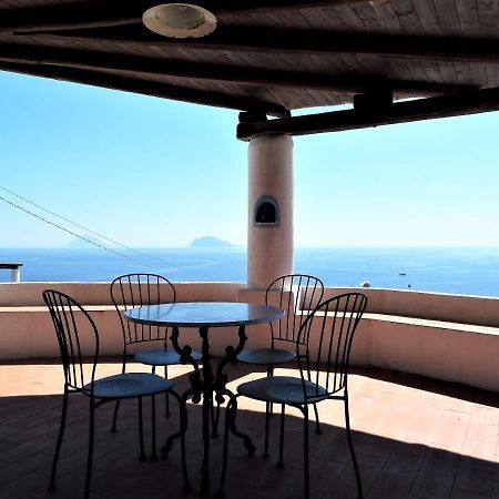 Case Al Mare - Terrazzi Panoramici E Ampio Giardino Santa Marina Salina Eksteriør bilde